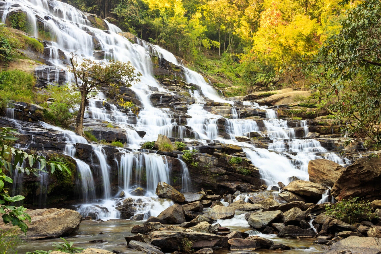Mae Ya Waterfall