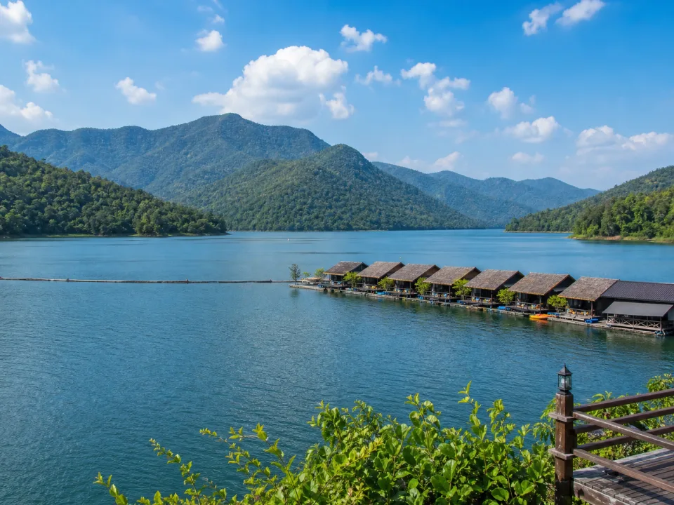 ทะเลสาบเขื่อนศรีนครินทร์