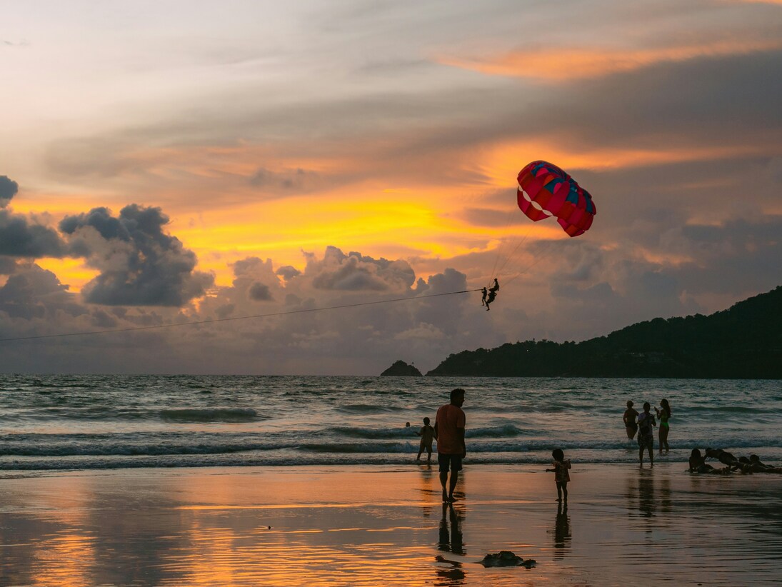 Phuket - Patong Beach